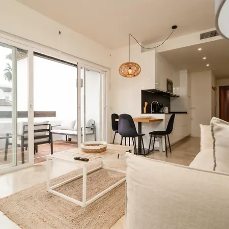 דירה Costalita One Bedroom אסטפונה